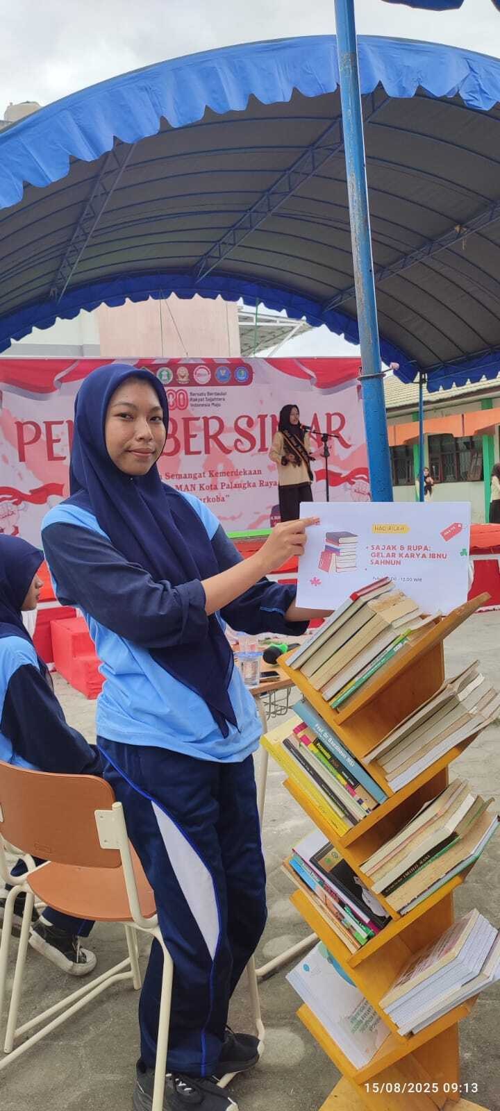Perpustakaan Ibnu Sahnun Ikuti Bazaar Buku dalam Kegiatan Pensi Bersinar
