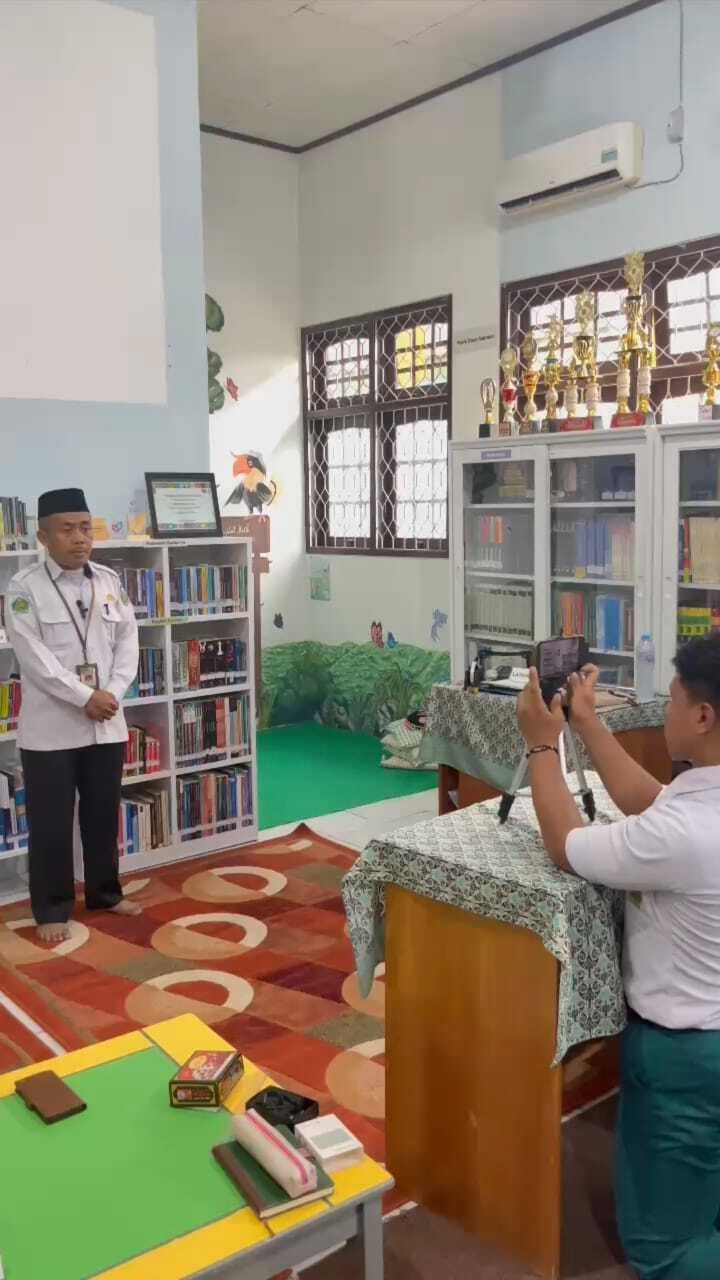Perpustakaan Ibnu Sahnun MAN Kota Palangka Raya Lakukan Fiksasi Video Profil Jelang Akreditasi